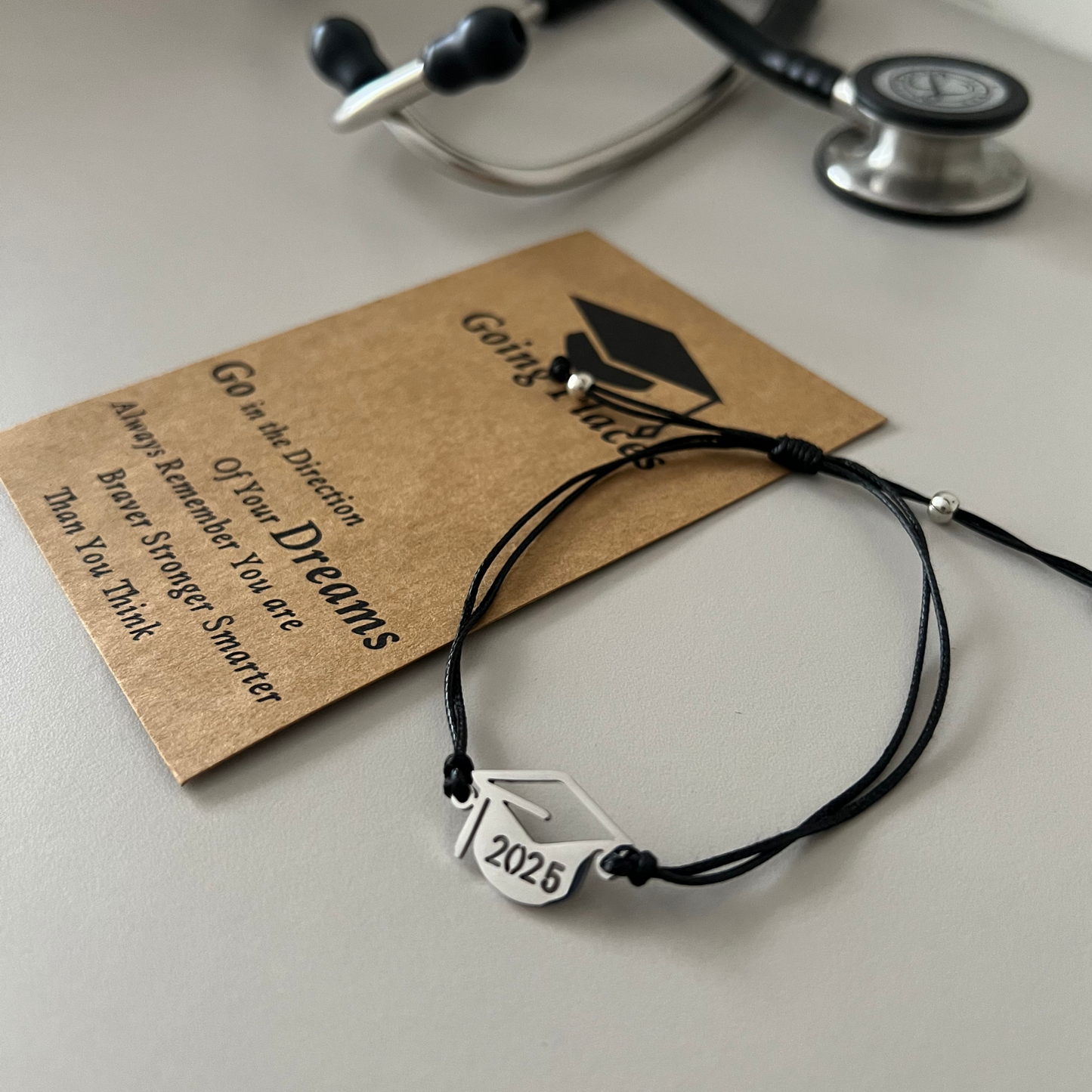 Bratara Grad Charm