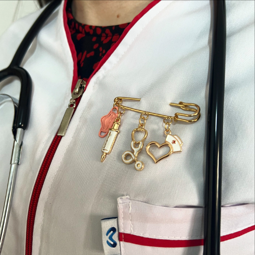 Glamour medical pin